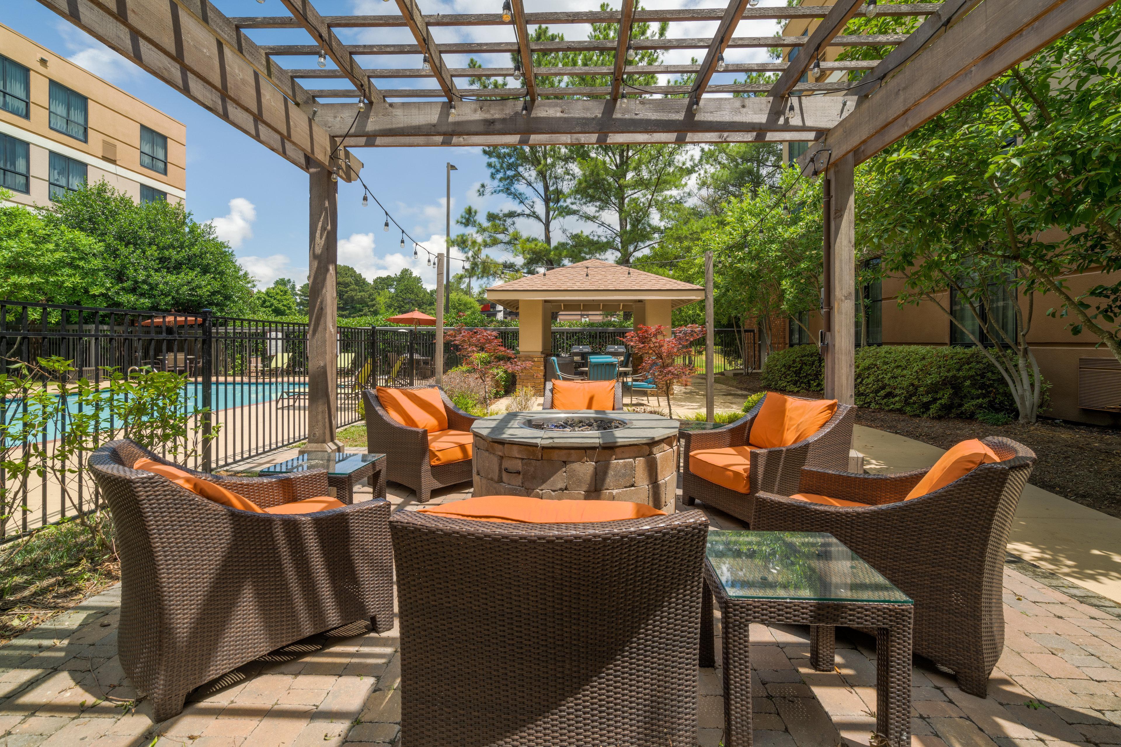 Staybridge Suites Memphis-Poplar Ave East By Ihg Exterior photo