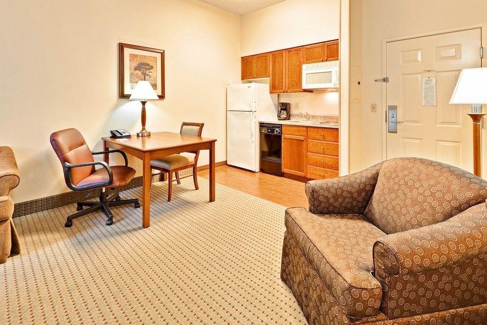 Staybridge Suites Memphis-Poplar Ave East By Ihg Room photo